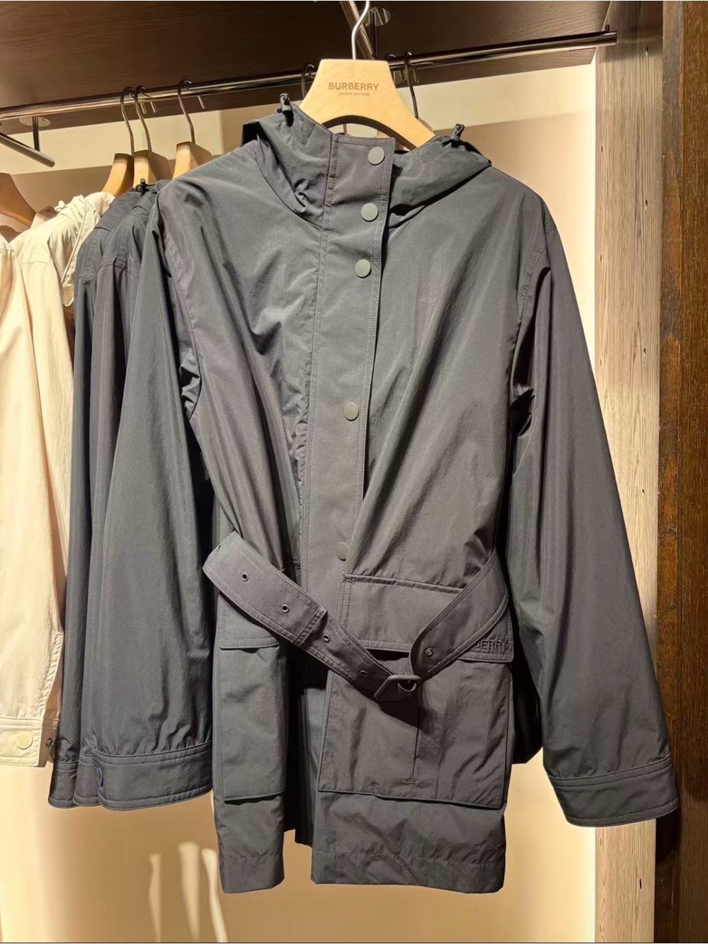 NWT Burberry Airedale Belted Hooded Technical Parka Black Size 2